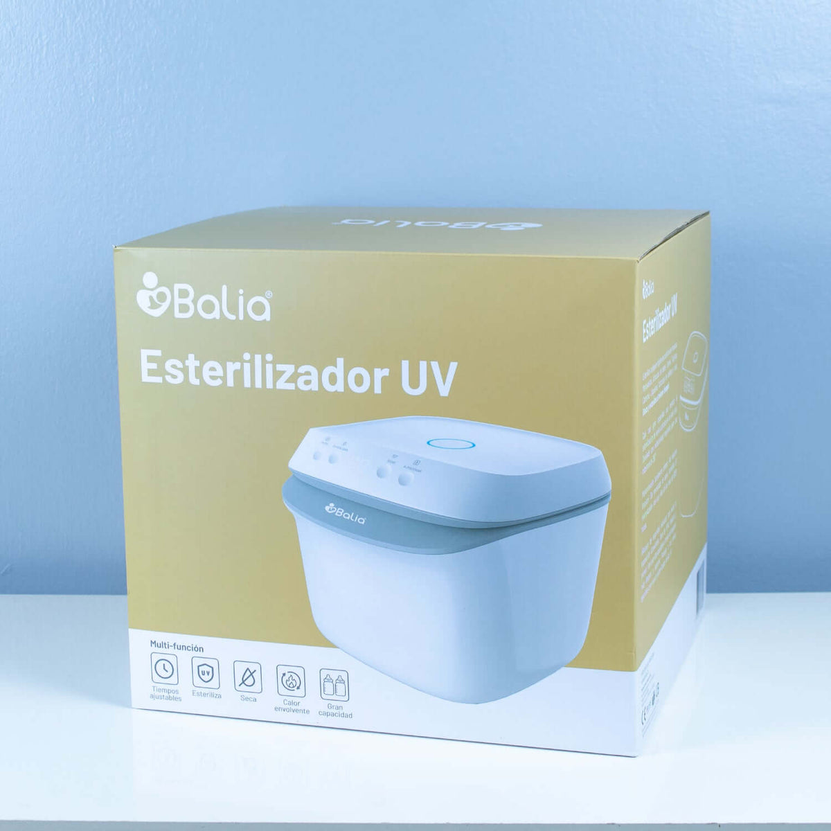 Caja del Esterilizador de mamaderas con Secador Balia, un dispositivo ideal para la higiene de los accesorios de bebé.