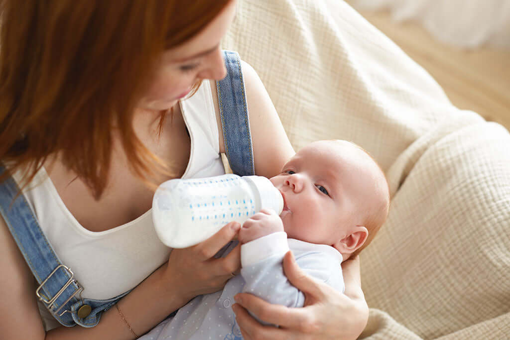 Cómo lavar las mamaderas de los bebés - Balia